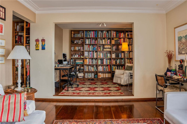 Imagem Imóvel com 4 Quartos à Venda, em Morumbi - São Paulo Imagem Imóvel com 4 Quartos à Venda, em Morumbi - São Paulo
