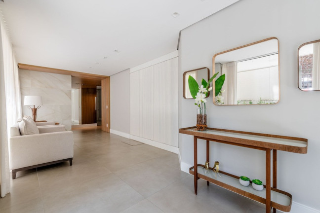 Imagem Cobertura com 5 Quartos à Venda, 449 m² em Bela Vista - Porto Alegre