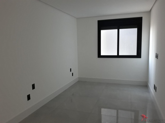 Imagem Apartamento com 3 Quartos à Venda, 90 m² em Praia Grande - Torres Imagem Apartamento com 3 Quartos à Venda, 90 m² em Praia Grande - Torres