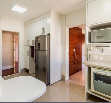 Imagem Imóvel com 3 Quartos à Venda, 230 m² em Moema - São Paulo Imagem Imóvel com 3 Quartos à Venda, 230 m² em Moema - São Paulo