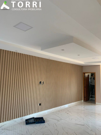 Imagem Imóvel com 4 Quartos à Venda, 320 m² em Condomínio Jardim Guarujá - Salto Imagem Imóvel com 4 Quartos à Venda, 320 m² em Condomínio Jardim Guarujá - Salto