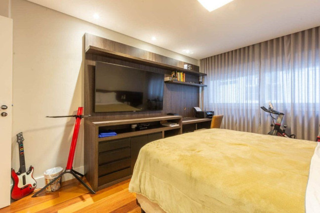 Imagem Apartamento com 3 Quartos à Venda, 260 m² em Higienópolis - São Paulo Imagem Apartamento com 3 Quartos à Venda, 260 m² em Higienópolis - São Paulo