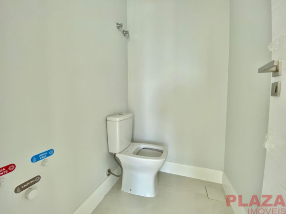 Imagem Apartamento com 4 Quartos à Venda, 132 m² em Centro - Balneário Camboriú Imagem Apartamento com 4 Quartos à Venda, 132 m² em Centro - Balneário Camboriú