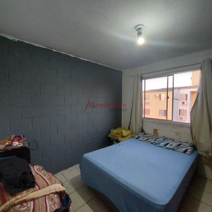 Imagem Apartamento com 2 Quartos à Venda, 49 m² em Urlândia - Santa Maria