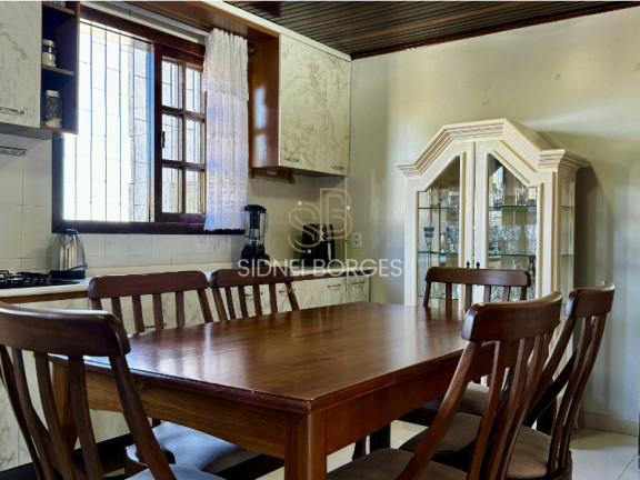Imagem Casa com 3 Quartos à Venda, 200 m² em Centro - Catanduvas Imagem Casa com 3 Quartos à Venda, 200 m² em Centro - Catanduvas