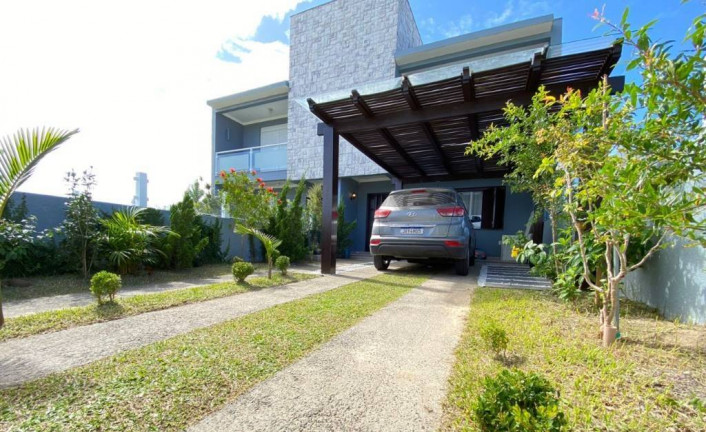 Imagem Casa com 3 Quartos à Venda, 220 m² em Marina - Xangri-lá