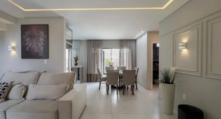 Imagem Casa com 3 Quartos à Venda, 270 m² em São João - Itajaí Imagem Casa com 3 Quartos à Venda, 270 m² em São João - Itajaí