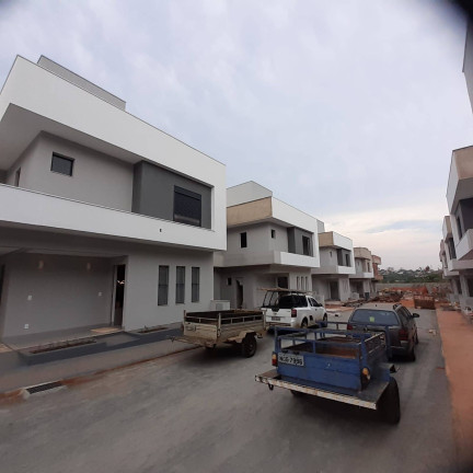 Imagem Sobrado com 3 Quartos à Venda,  em Jardim Imperial - Aparecida De Goiânia