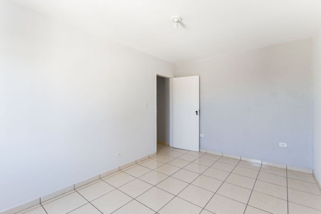 Imagem Imóvel com 5 Quartos à Venda, em Vila Antonieta - São Paulo Imagem Imóvel com 5 Quartos à Venda, em Vila Antonieta - São Paulo