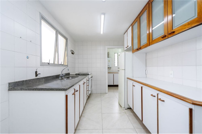 Apartamento com 3 Quartos à Venda, 131 m² em Vila Suzana - São Paulo