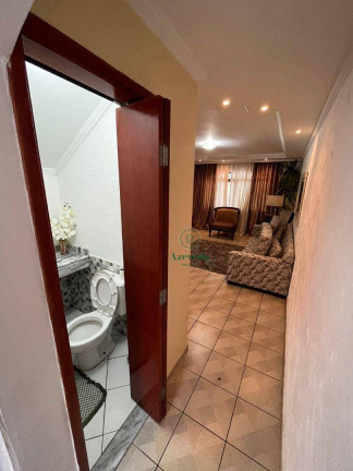 Imagem Sobrado com 3 Quartos à Venda, 199 m² em Jardim Bom Clima - Guarulhos Imagem Sobrado com 3 Quartos à Venda, 199 m² em Jardim Bom Clima - Guarulhos