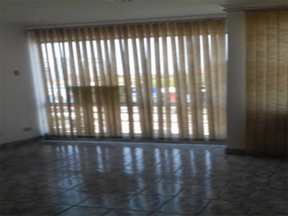 Sala Comercial para Alugar, 17 m² em Centro - Jacareí