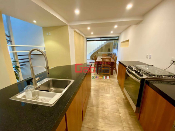 Imagem Casa com 4 Quartos à Venda, 135 m² em Rasa - Armação Dos Búzios