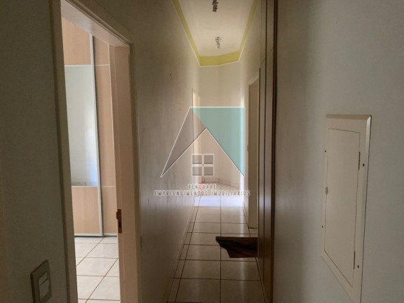 Imagem Casa com 3 Quartos à Venda, 256 m² em Planalto Verde - Ribeirão Preto