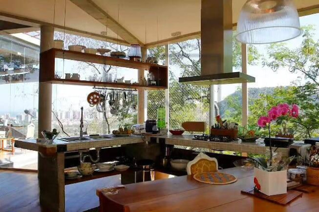 Imagem Casa com 3 Quartos à Venda, 2.000 m² em Itanhangá - Rio De Janeiro Imagem Casa com 3 Quartos à Venda, 2.000 m² em Itanhangá - Rio De Janeiro