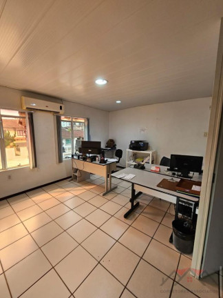 Imagem Galpão à Venda, 1.121 m² em Bom Retiro - Joinville Imagem Galpão à Venda, 1.121 m² em Bom Retiro - Joinville