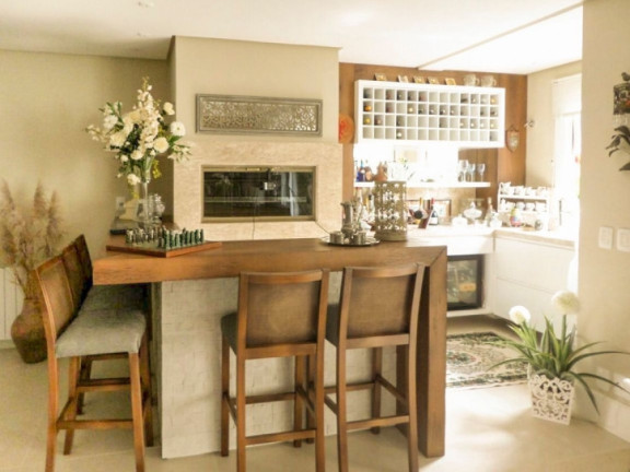 Imagem Apartamento com 3 Quartos à Venda, 188 m² em Centro - Gramado