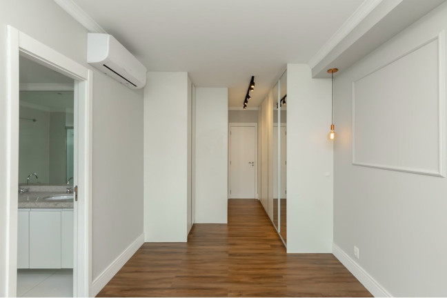 Imagem Imóvel com 4 Quartos à Venda, 162 m² em Pinheiros - São Paulo Imagem Imóvel com 4 Quartos à Venda, 162 m² em Pinheiros - São Paulo