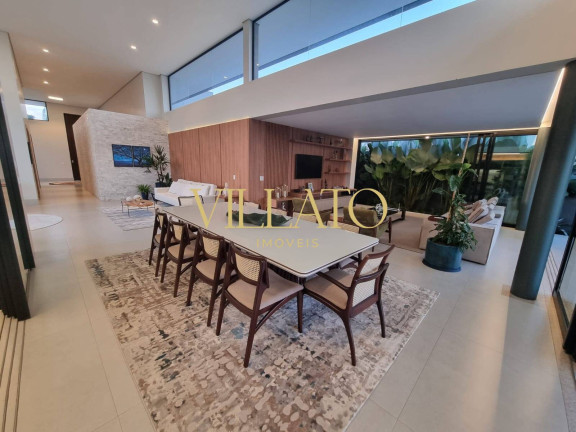 Imagem Casa com 4 Quartos à Venda, 590 m² em Jardins Munique - Goiânia
