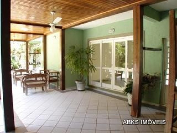Imagem Casa com 4 Quartos à Venda, 872 m² em Granja Viana - Cotia