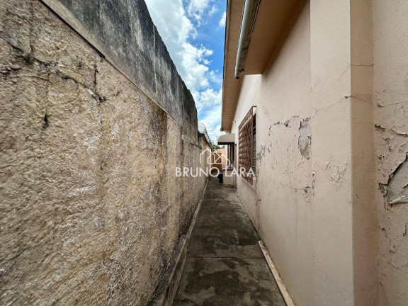 Imagem Casa com 3 Quartos à Venda, 300 m² em Centro - Betim Imagem Casa com 3 Quartos à Venda, 300 m² em Centro - Betim