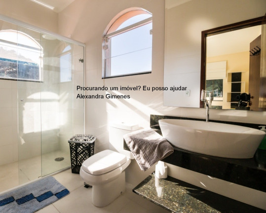 Imagem Casa com 4 Quartos à Venda, 230 m² em Centro - Caraguatatuba Imagem Casa com 4 Quartos à Venda, 230 m² em Centro - Caraguatatuba