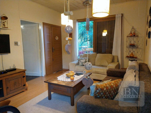 Imagem Casa com 3 Quartos à Venda, 135 m² em Universitário - Santa Cruz Do Sul Imagem Casa com 3 Quartos à Venda, 135 m² em Universitário - Santa Cruz Do Sul