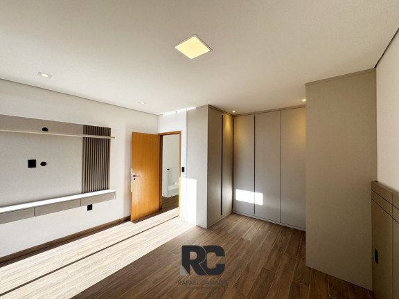 Imagem Sobrado com 4 Quartos à Venda, 230 m² em Mosaico Essence - Mogi Das Cruzes Imagem Sobrado com 4 Quartos à Venda, 230 m² em Mosaico Essence - Mogi Das Cruzes