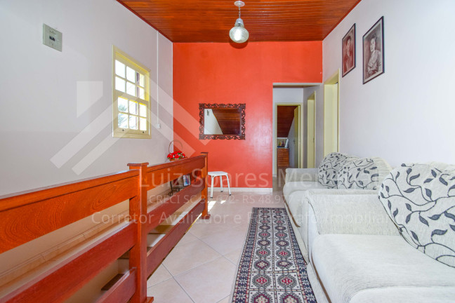Imagem Casa com 5 Quartos à Venda, 190 m² em Centro - Balneário Rincão