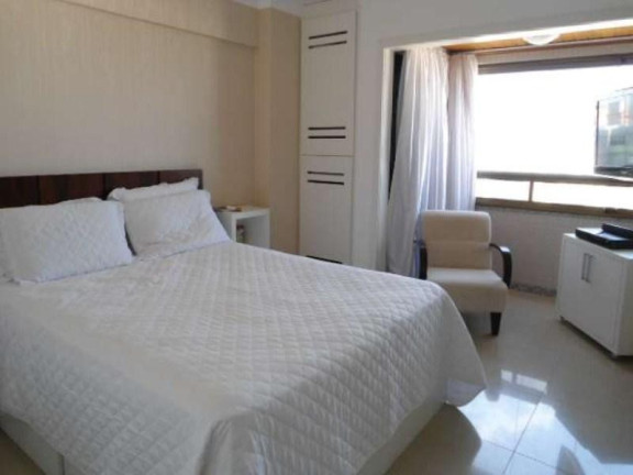 Imagem Apartamento com 4 Quartos à Venda, 153 m² em Pituba - Salvador