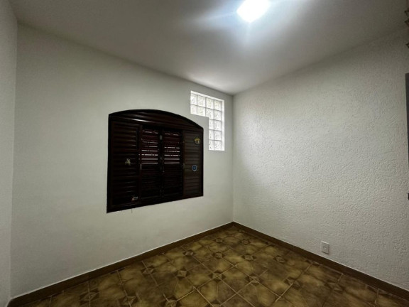 Imagem Sobrado com 3 Quartos à Venda, 207 m² em Vila Mazza - Suzano Imagem Sobrado com 3 Quartos à Venda, 207 m² em Vila Mazza - Suzano
