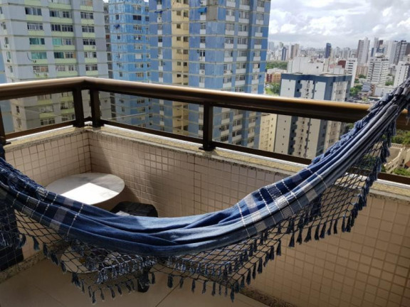 Imagem Apartamento com 4 Quartos à Venda, 136 m² em Pituba - Salvador