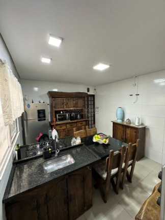 Imagem Casa com 3 Quartos à Venda, 98 m² em Guilhermina - Praia Grande Imagem Casa com 3 Quartos à Venda, 98 m² em Guilhermina - Praia Grande