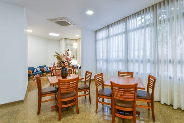 Imagem Imóvel com 4 Quartos à Venda, 200 m² em Moema - São Paulo