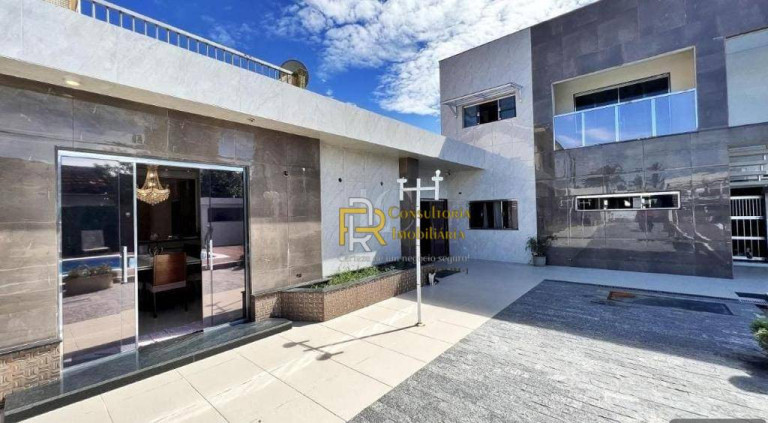Imagem Casa com 4 Quartos à Venda, 500 m² em Balneário Flórida - Praia Grande Imagem Casa com 4 Quartos à Venda, 500 m² em Balneário Flórida - Praia Grande