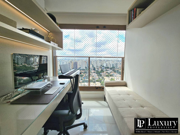 Imagem Apartamento com 3 Quartos à Venda, 147 m² em Campo Belo - São Paulo