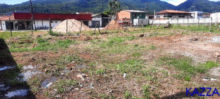 Terreno à Venda, 1.500 m² em Estufa Ii - Ubatuba