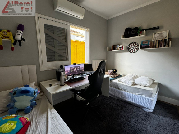 Imagem Casa com 2 Quartos à Venda, 73 m² em Real - Praia Grande Imagem Casa com 2 Quartos à Venda, 73 m² em Real - Praia Grande