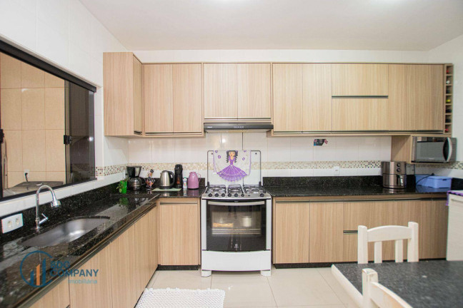 Imagem Sobrado com 3 Quartos à Venda, 126 m² em Orfãs - Ponta Grossa