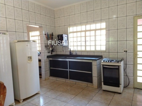 Imagem Imóvel com 3 Quartos à Venda, em Conjunto Habitacional Jardim Das Palmeiras - Ribeirão Preto Imagem Imóvel com 3 Quartos à Venda, em Conjunto Habitacional Jardim Das Palmeiras - Ribeirão Preto