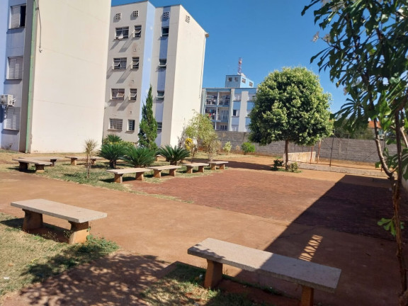 Imagem Imóvel com 2 Quartos à Venda, 44 m² em Jardim Eugênio Mendes Lopes - Ribeirão Preto Imagem Imóvel com 2 Quartos à Venda, 44 m² em Jardim Eugênio Mendes Lopes - Ribeirão Preto