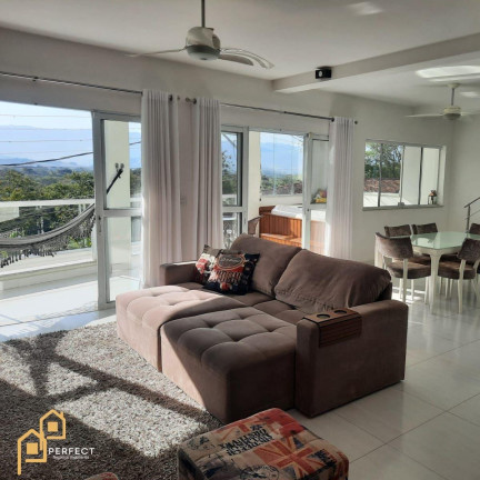 Imagem Casa com 3 Quartos para Alugar, 250 m² em Centro - Tremembé