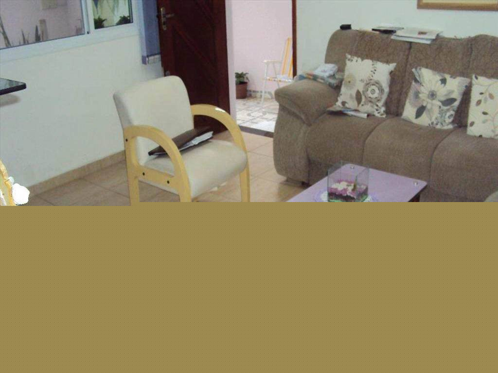 Imagem Casa com 2 Quartos à Venda, 69 m² em Vila Tupi - Praia Grande