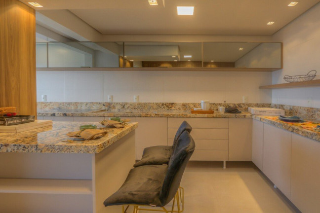 Imagem Apartamento com 3 Quartos à Venda, 312 m² em Vila Assunção - Porto Alegre Imagem Apartamento com 3 Quartos à Venda, 312 m² em Vila Assunção - Porto Alegre