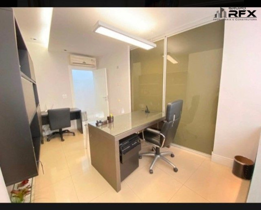 Imagem Sala Comercial à Venda, 49 m² em Centro - Niterói Imagem Sala Comercial à Venda, 49 m² em Centro - Niterói