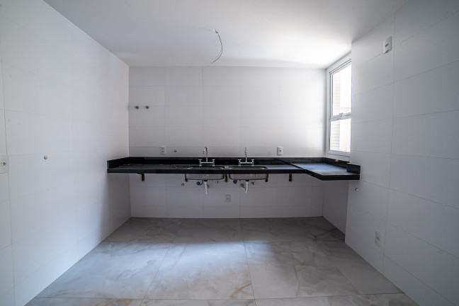 Imagem Imóvel com 4 Quartos à Venda, 261 m² em Praia Da Costa - Vila Velha Imagem Imóvel com 4 Quartos à Venda, 261 m² em Praia Da Costa - Vila Velha