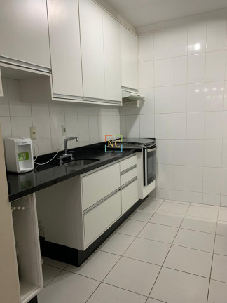 Imagem Apartamento com 2 Quartos à Venda, 67 m² em Barreiros - São José