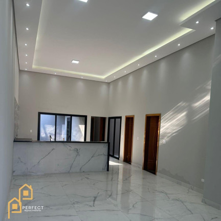 Imagem Casa com 3 Quartos à Venda, 130 m² em Parque São Benedito - Pindamonhangaba