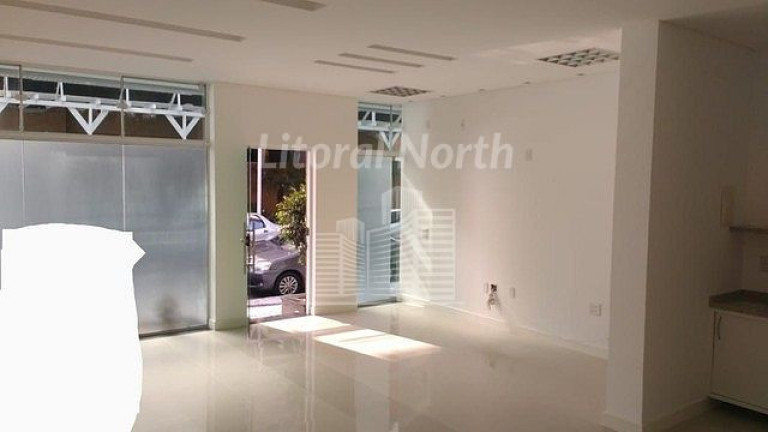 Imagem Sala Comercial à Venda, 60 m² em Centro - Balneário Camboriú