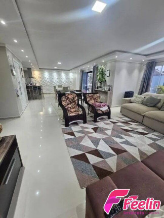 Imagem Apartamento com 3 Quartos à Venda, 262 m² em Ingleses Do Rio Vermelho - Florianópolis Imagem Apartamento com 3 Quartos à Venda, 262 m² em Ingleses Do Rio Vermelho - Florianópolis